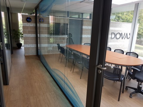 Entrée Salle de réunion DOVAX Entrée Salle de réunion DOVAX